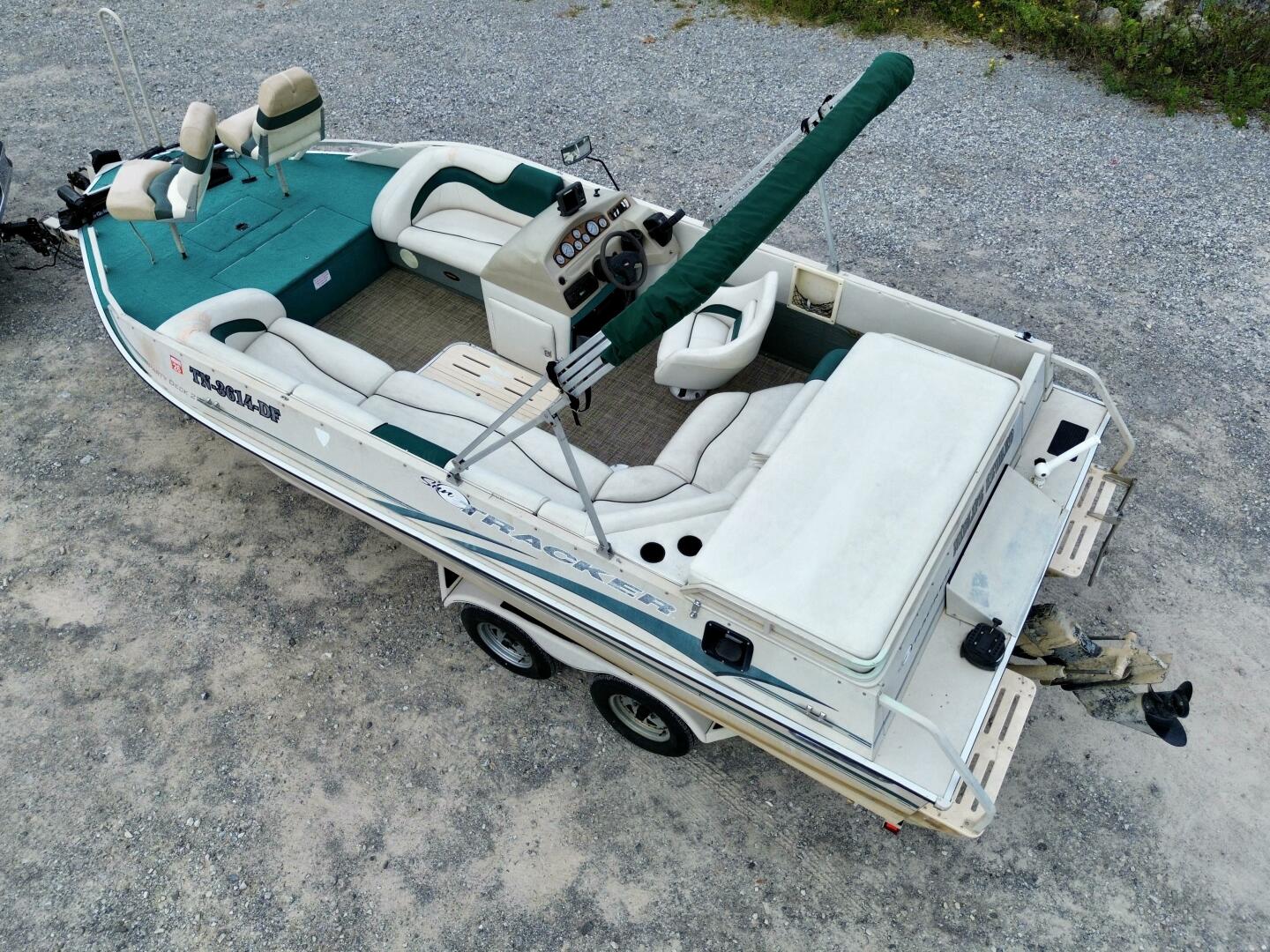 2002 Sun Tracker Party Deck 21 for Sale in Norris Lake, TN | HMY