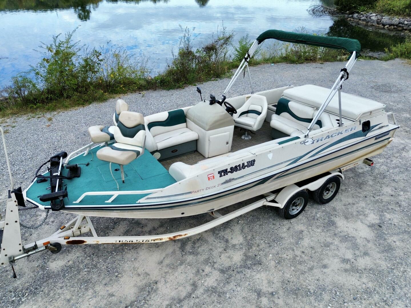 2002 Sun Tracker Party Deck 21 for Sale in Norris Lake, TN | HMY